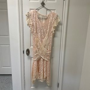 Pinky/Peach Lace Vintage Dress